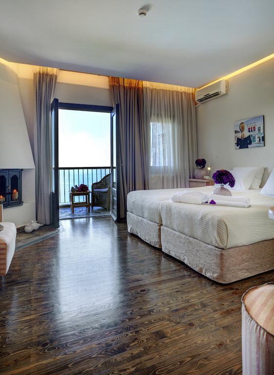 Dohos Boutique Hotel Larissa Habitación foto